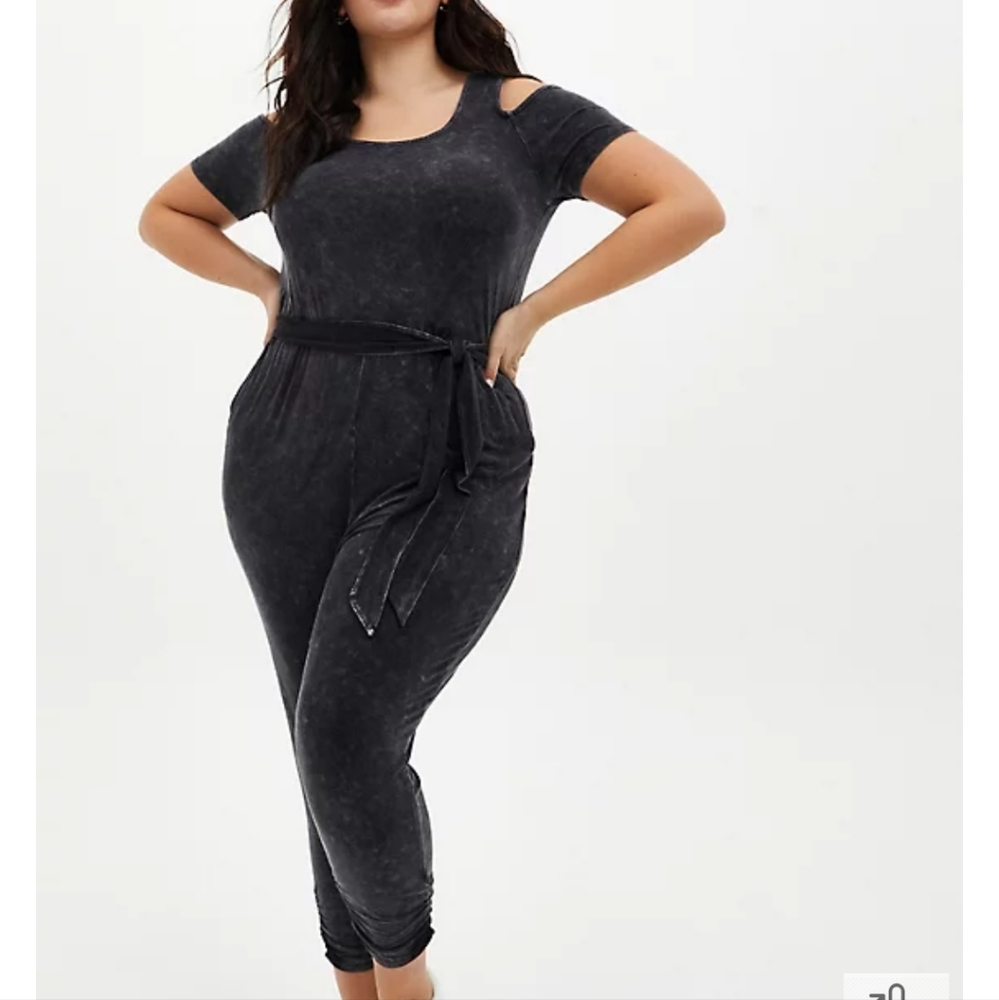 TORRID SUPER SOFT BLACK WASH COLD SHOULDER JUMPSUIT WITH POCKETS